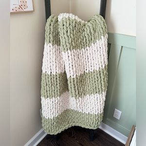 LARGE Chunky Knit Blanket